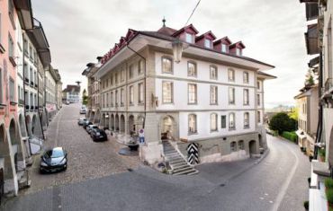 Готель Stadthaus