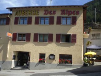 Готель Auberge Des Alpes
