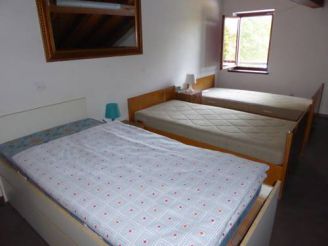 Bed in 7-Bed Dormitory Room