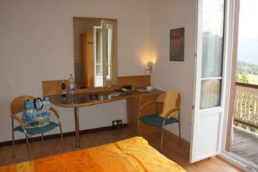 Double Room with Shared Bathroom and Balcony