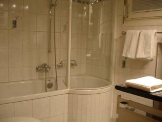 Superior Double Room with Private Bathroom