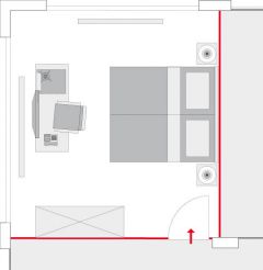 Двухместный номер эконом-класса с 1 кроватью и общей ванной комнатой (для 1-2 взрослых)