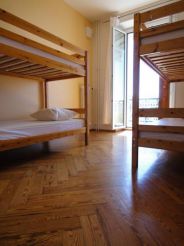 Single Bed in Male Dormitory Room with Shared Bathroom