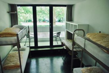 Single Bed in 4-Bed Mixed Dormitory Room with Shared Bathroom