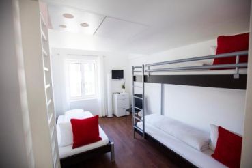 Quadruple Room with Single Beds