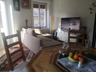 2Comfort Bedrooms 5Min Walk from Main Station