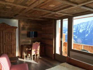 Chalet Junior Suite with Balcony