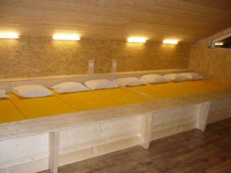 Chalet (2-5 Adults)